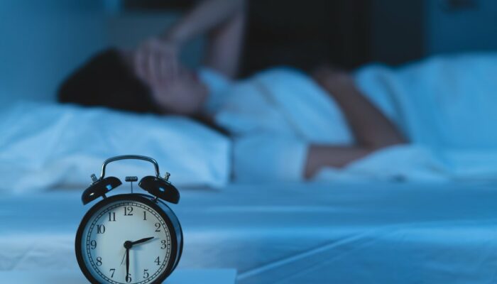 Home remedies and lifestyle changes for insomnia