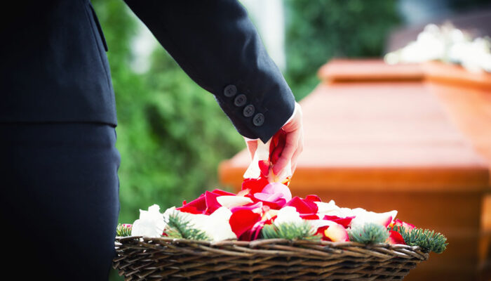 10 things not to do at a funeral